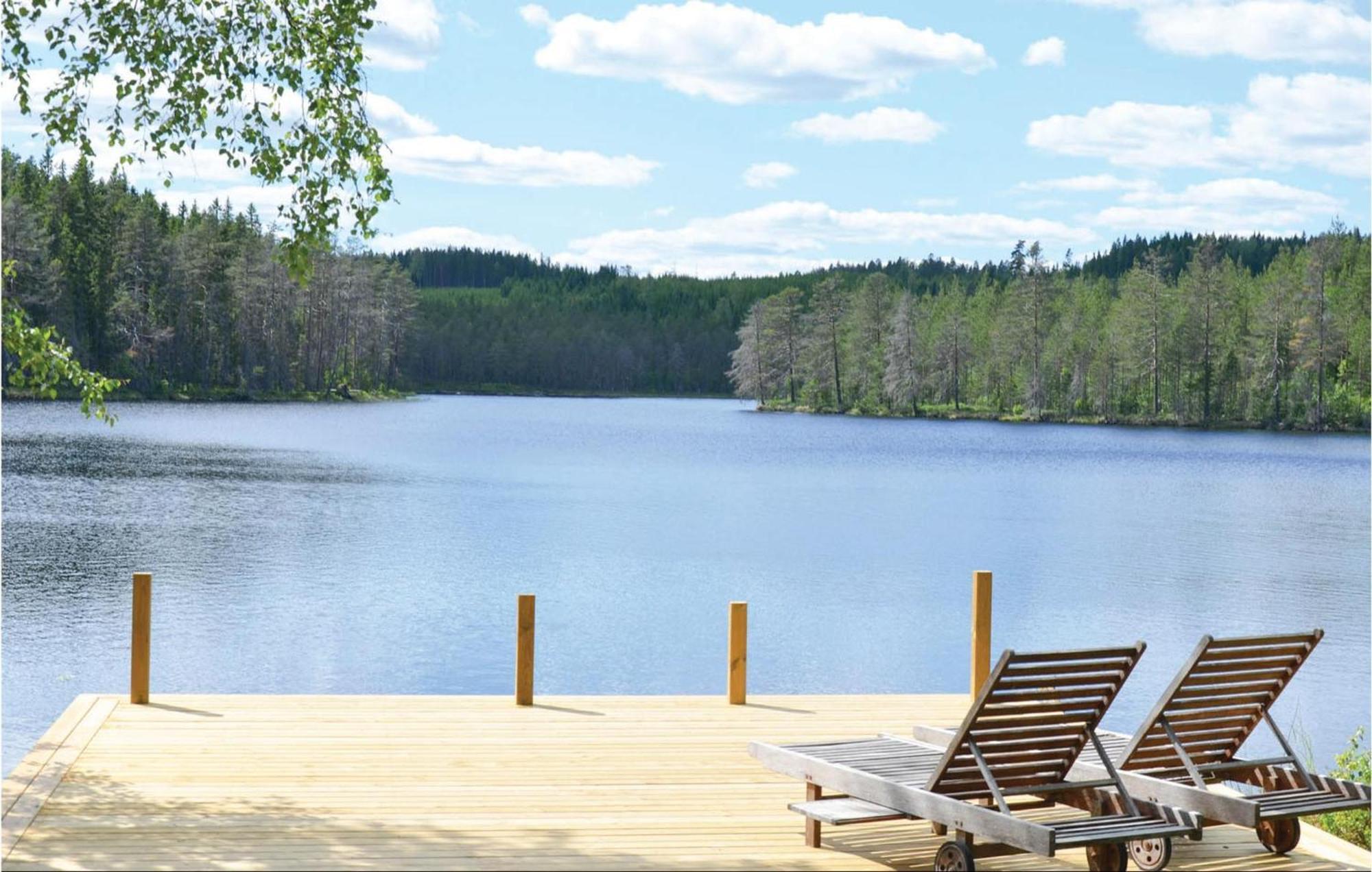 Nice Home In Sunne With Jacuzzi Alvsatern Екстер'єр фото