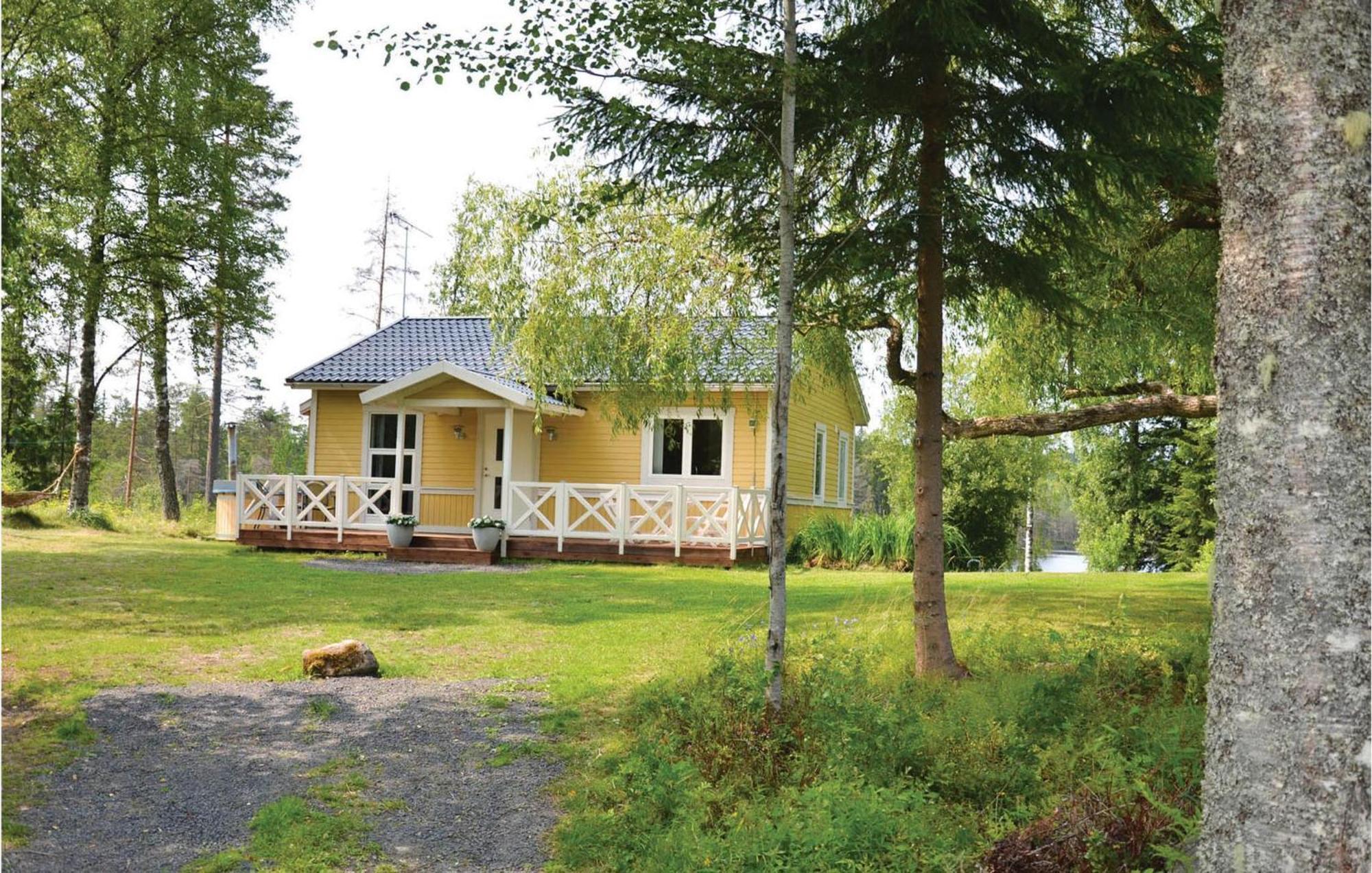 Nice Home In Sunne With Jacuzzi Alvsatern Екстер'єр фото